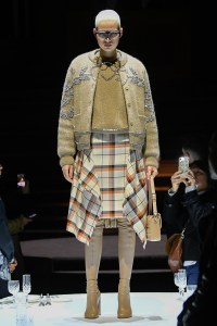 Burberry RTW Fall 2022