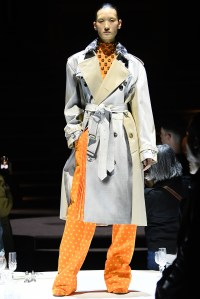 Burberry RTW Fall 2022