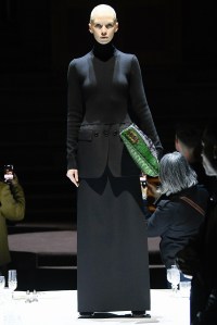 Burberry RTW Fall 2022