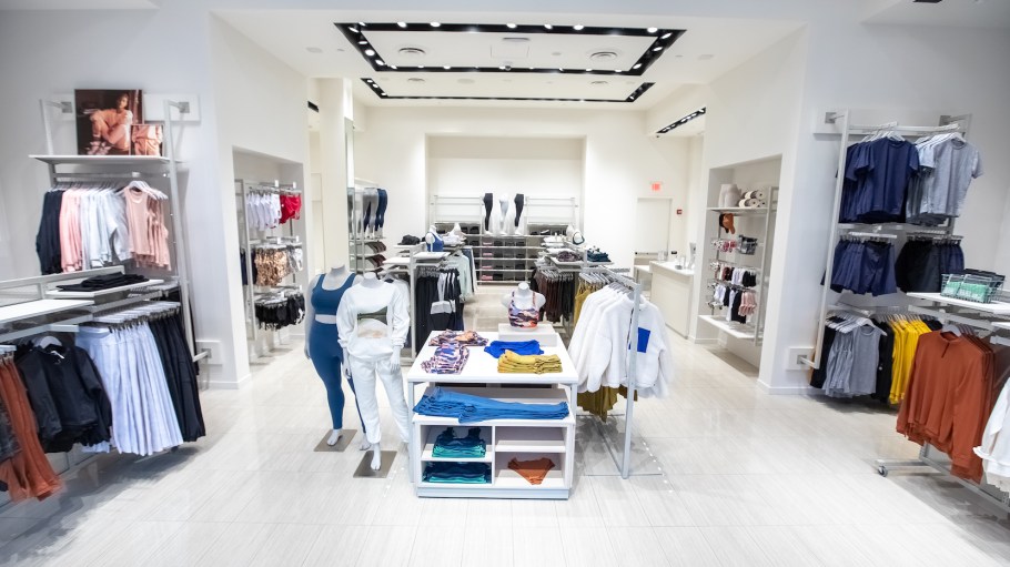 Fabletics plans to open dozens of new stores in 2022.