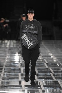 Givenchy RTW Fall 2022