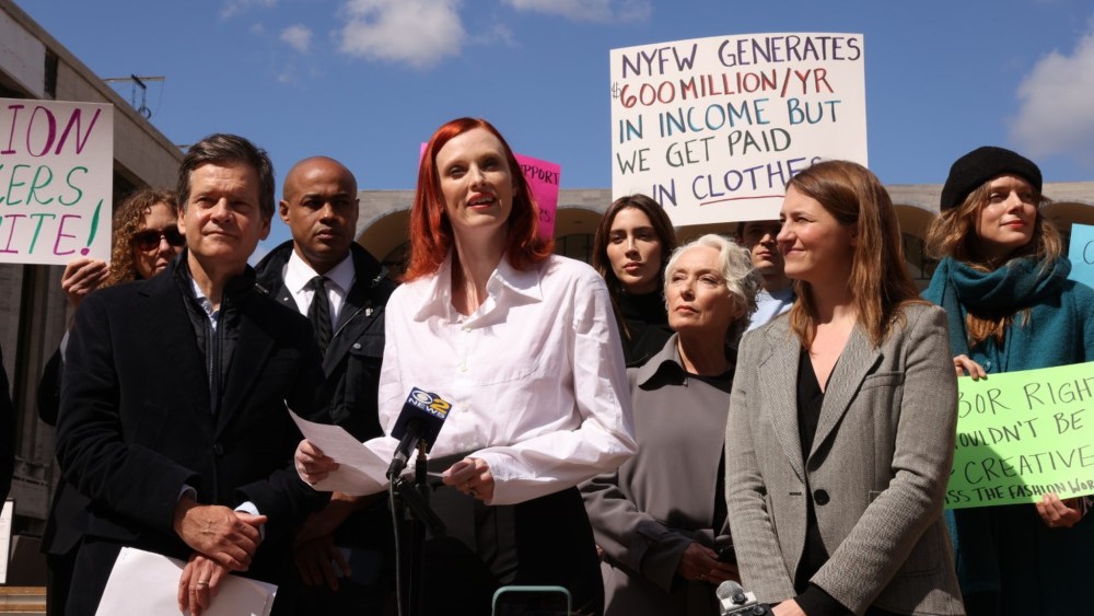 Karen Elson speaks at Friday’s press conference in New York City.
