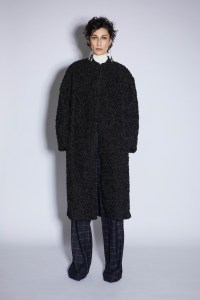 Lutz Huelle RTW Fall 2022