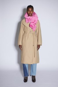 Lutz Huelle RTW Fall 2022
