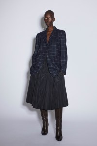 Lutz Huelle RTW Fall 2022
