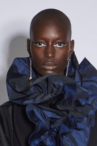 Lutz Huelle RTW Fall 2022