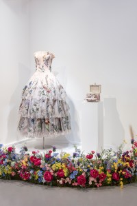 A look at the Miss Dior pop-up .