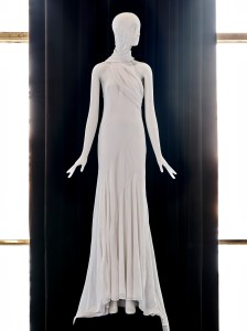 Olivier Theyskens RTW Fall 2022