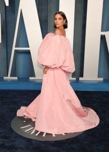 Olivia Culpo at the Vanity Fair Oscar Party held at the Wallis Annenberg Center for the Performing Arts on March 27th, 2022 in Beverly Hills, California.