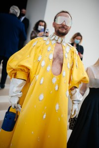 They Are Wearing: Paris Fashion Week Fall 2022
