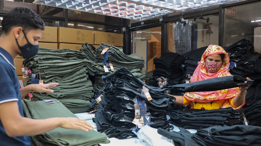 U.S. apparel imports started 2022 with an unexpected swell to meet ongoing strong consumer demand, with all top suppliers posting gains.