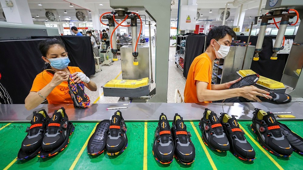 U.S. footwear imports, which were up 21.8 percent in 2021, got off to a good start in January, rising 31.5 percent to 72.29 million pairs.