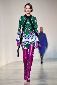 Elie Saab RTW Fall 2022