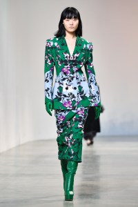 Elie Saab RTW Fall 2022