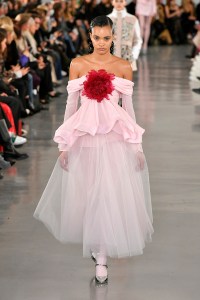 Giambattista Valli RTW Fall 2022