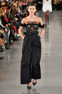 Giambattista Valli RTW Fall 2022