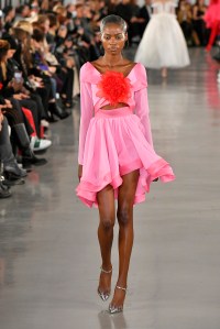 Giambattista Valli RTW Fall 2022