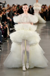 Giambattista Valli RTW Fall 2022