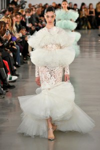 Giambattista Valli RTW Fall 2022