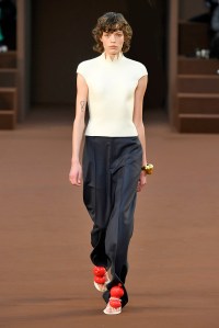 Loewe RTW Fall 2022