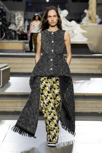 Louis Vuitton RTW Fall 2022