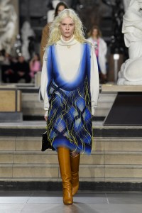 Louis Vuitton RTW Fall 2022