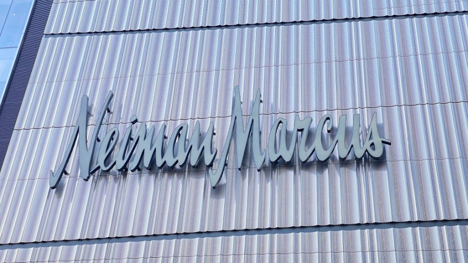 CEOs were named at AWI, Bast Fibers, Tailored Brands and Zulily, and Neiman Marcus, Guess and Parachute have new chief financial officers.