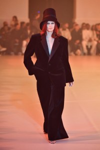 Off-White High Fashion Fall 2022