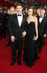 US actors Brad Pitt and Angelina Jolie arrive on the red carpet for the 81st Academy Awards at the Kodak Theatre in Hollywood, California, USA, 22 February 2009. The Academy Awards, popularly known as the Oscars, honour excellence in cinema. Photo by: Hubert Boesl/picture-alliance/dpa/AP Images