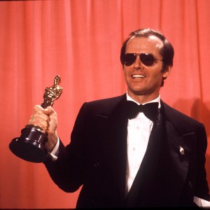 FILE - In this March 30, 1975 file photo, actor Jack Nicholson, named best actor of 1975 by the Motion Picture Academy, holds the Oscar he won for his role in "One Flew over the Cuckoo's Nest" in Los Angeles.  Hundreds of artists, actors and musicians spent hours talking to Elliot Mintz, a radio and TV broadcaster in the 1960s and 70s, who is launching ElliotMintz.com on May 18, 2014.  Nicholson talked about the challenge of his One Flew Over the Cuckoos Nest role before he won the Oscar for it. (AP Photo, file)
