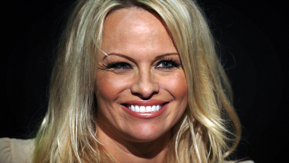 Pamela Anderson Netflix Documentary: What to Know