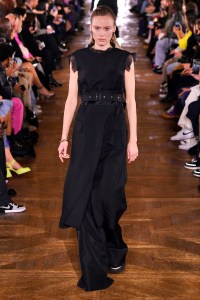 Sacai RTW Fall 2022
