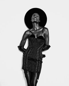 Schiaparelli RTW Fall 2022