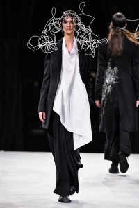 YOHJI YAMAMOTO RTW FW 2022