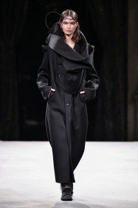 YOHJI YAMAMOTO RTW FW 2022