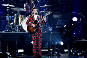 Harry Styles performs at the 2017 iHeartRadio Music Festival Day 1 held at T-Mobile Arena on Friday, Sept. 22, 2017, in Las Vegas. (Photo by John Salangsang/Invision/AP)