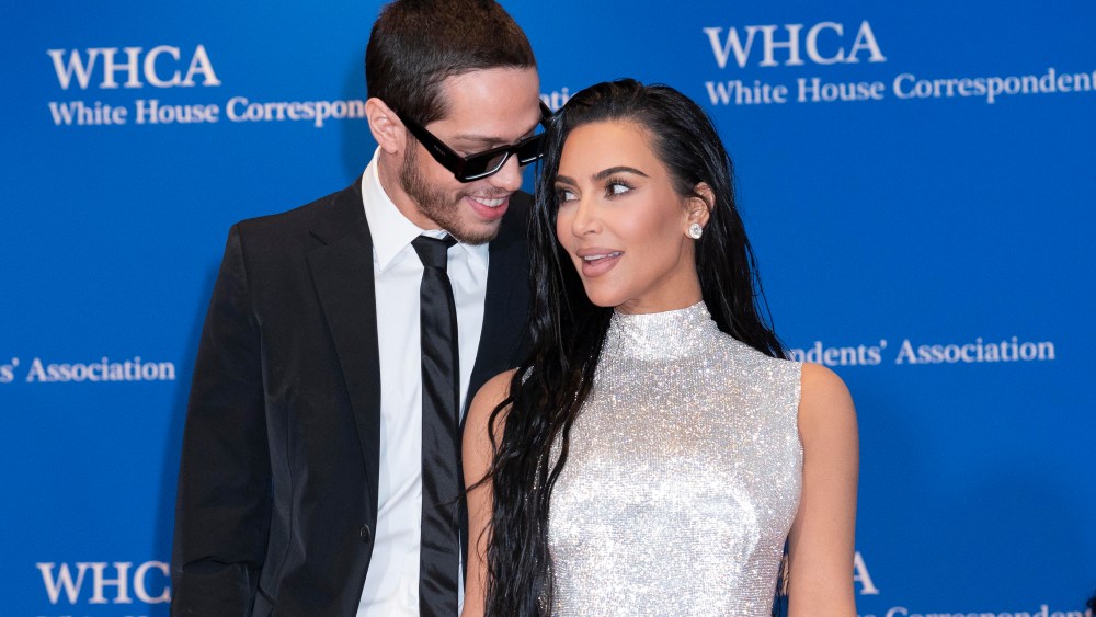 Kim Kardashian and Pete Davidson pose for photographers as they arrive at the annual White House Correspondents' Association Dinner in Washington, Saturday, April 30, 2022. (AP Photo/Jose Luis Magana)