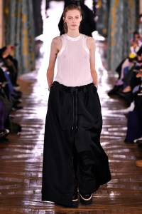 Sacai RTW Fall 2022