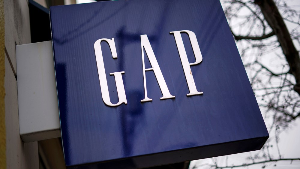 GAP store in Pittsburgh, 2022