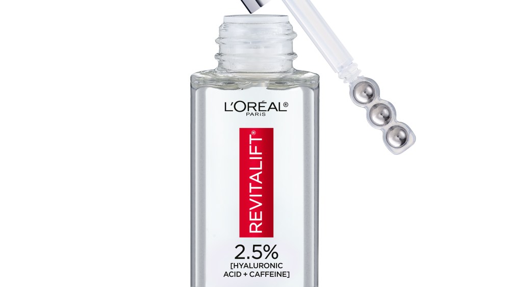 L’Oréal Paris was Traackr's top brand by VIT (Brand Vitality Score) in January.