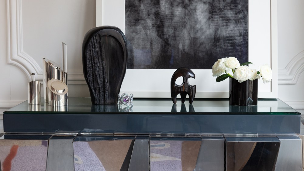 Lorenz Bäumer Sells Items from His Personal Collection