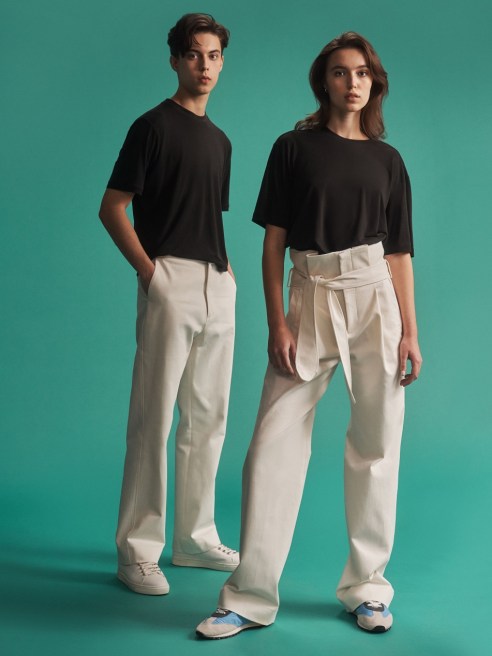 Evrnu has launched a high-performance, recyclable lyocell material–100% NuCycl r-lyocell–made entirely from cotton textile waste.