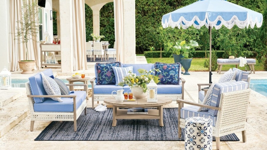 Frontgate created an outdoor furniture collection with House Beautiful magazine.