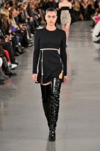 Giambattista Valli RTW Fall 2022