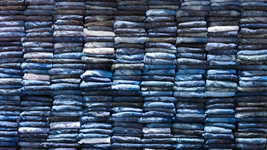 Trippin'Blue, the online denim event geared toward the Latin American market, will return April 27-29.