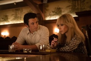 Pictured: Miles Teller as Al Ruddy and Juno Temple as Bettye McCartt of the Paramount+ original series THE OFFER. Photo Cr: Nicole Wilder/Paramount+ ©2022 Paramount Pictures. All Rights Reserved.