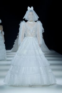 Viktor & Rolf Mariage Spring 2023