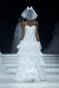 Viktor & Rolf Mariage Spring 2023