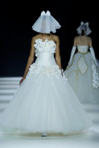 Viktor & Rolf Mariage Spring 2023