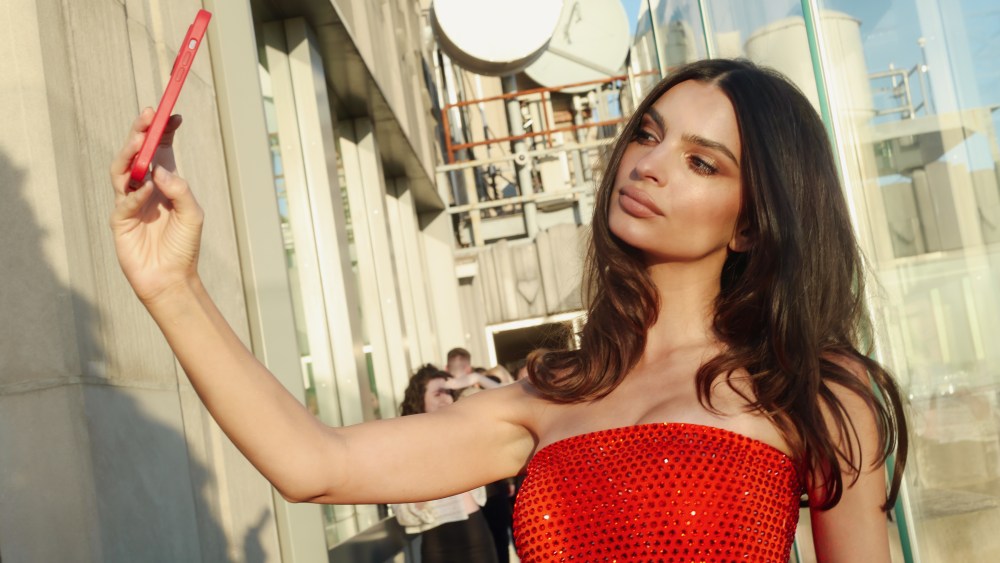 Emily Ratajkowski
